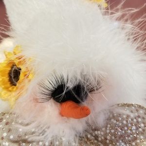 Meet your Posher, Robin